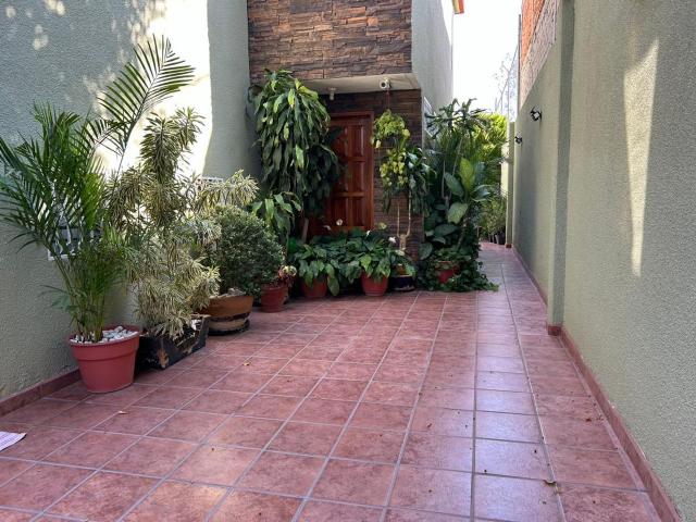 casa en venta/renta en carretas. 3.1