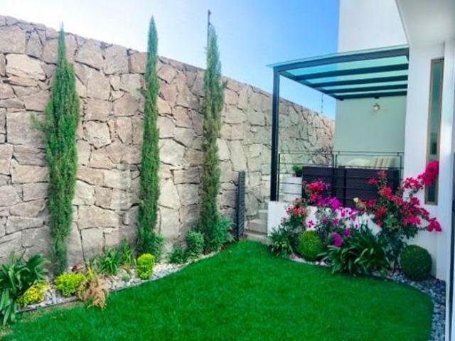 CASA EN VENTA/RENTA EN BAKEIRA, CONDADO DEL VALLE