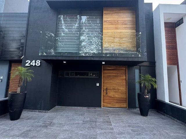Casa en venta/renta en Lomas del Sur, Morelia, Michoacán