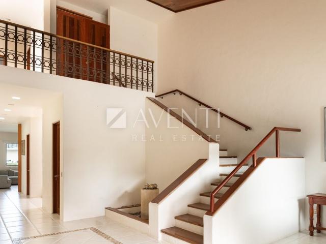 Casa en Venta/Renta, Isla Dorada, Zona Hotelera Cancun, Cancún