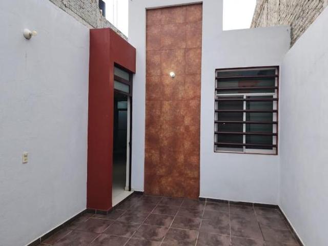 Casa en Villa Olimpica, Nadadores #201