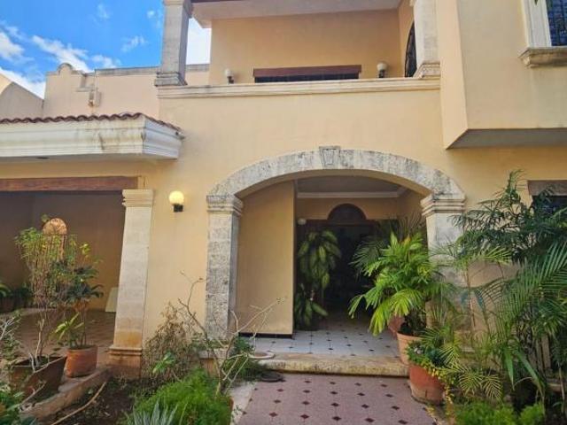 Casa en Villas la Hacienda, al norte de Mérida