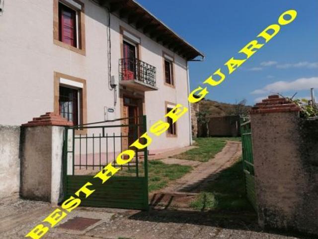 CASA EN VILLAVERDE DE LA PEÑA