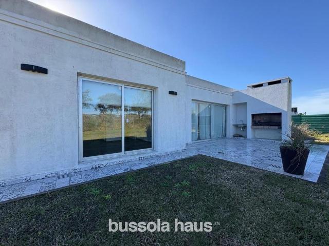 Casa en Vistas a la venta puertos escobar