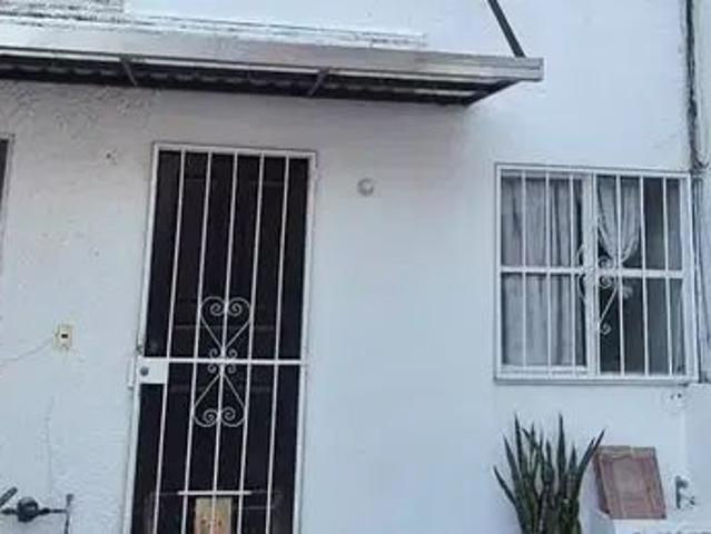 Casa en Viveros Cuautlancingo, Calvario, Puebla De Zaragoza, Puebla, México
