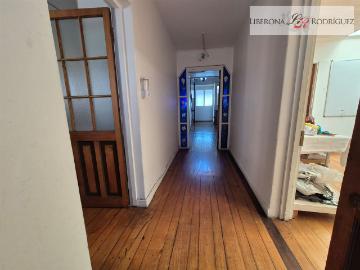 Casa en venta en Nueva Granadilla - Escritorio