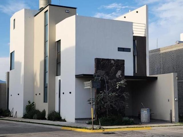 Casa en Zamora, Residencial Las torres