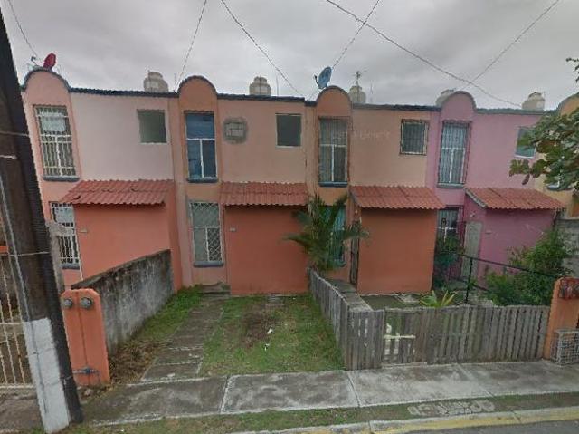 Casa en Zona industrial Bruno Pagliai