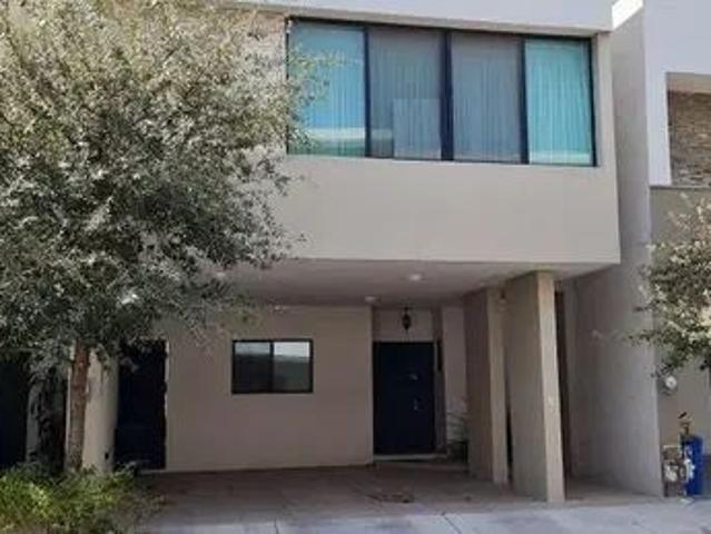 Casa en 27 De Mayo, Ciudad Santa Catarina, Santa Catarina