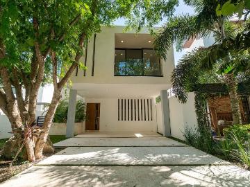 Montevideo MÉRIDA, Mérida Yucantán, Yucatan