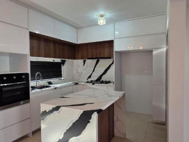 CASA EQUIPADA EN VENTA AREA CUATRO SIGLOS Y VALLE DEL SOL