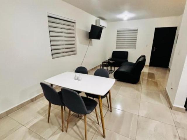 CASA EQUIPADA EN VENTA EN FRACC ALMERÍA APODACA NL