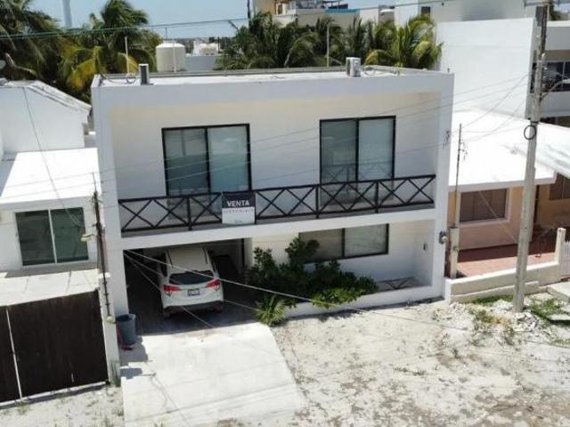 CASA EQUIPADA EN VENTA EN LA PLAYA MERIDA YUCATAN CHICXULUB