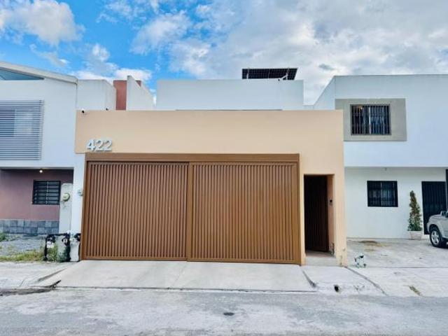 Casa Equipada en Venta en Valle Azul, Apodaca