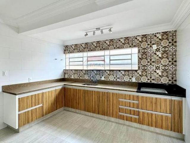 CASA ESPAÇOSA NO ALTO DO IPIRANGA