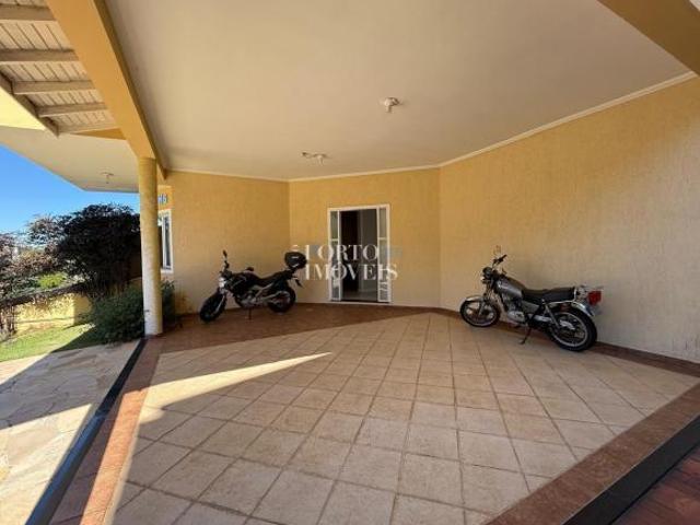 Casa Espaçosa no condomínio Villagio Fiorentino em Valinhos