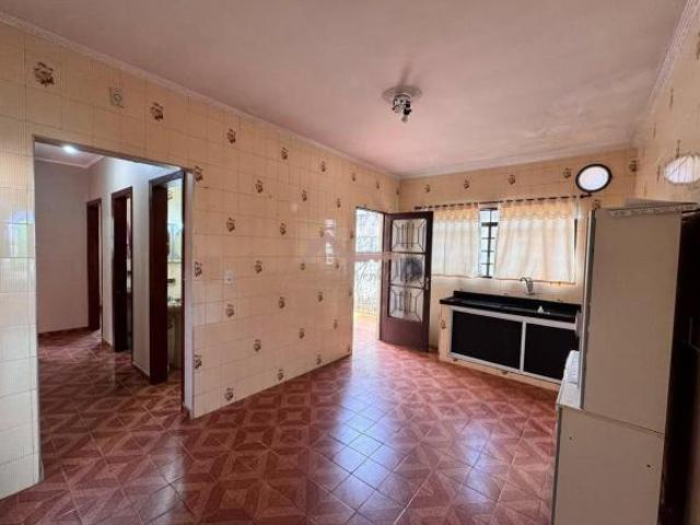 Casa Espaçosa no Jardim Santa Mônica em Campinas com área gourmet