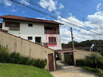 Casa Espaçosa no Pilarzinho Oportunidade Única!