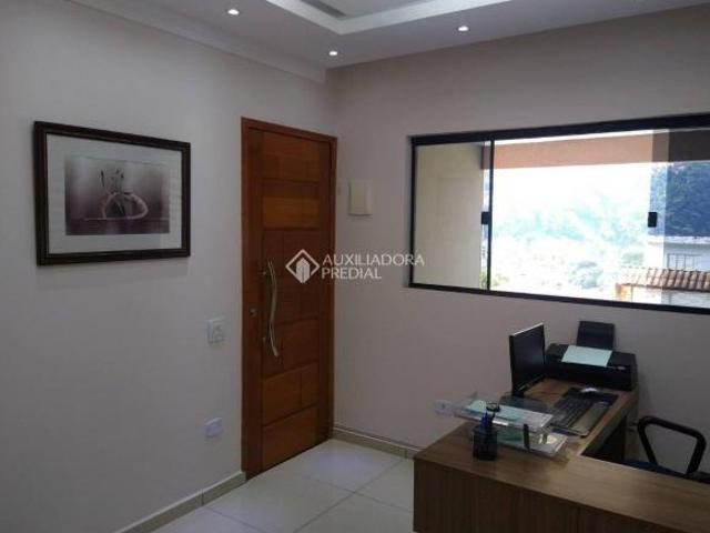 Casa Espaçosa com 4 Dormitórios 2 Suítes e 6 Vagas no Jardim Zaíra 4