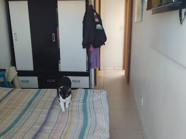 Casa Espaçosa e Moderna em Condomínio Fechado