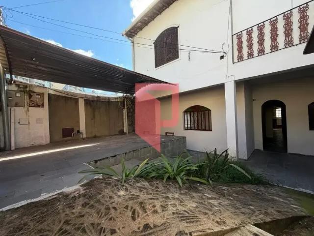 Casa de 3 quartos para alugar no Bairro Caiçaras, Belo Horizonte, MG