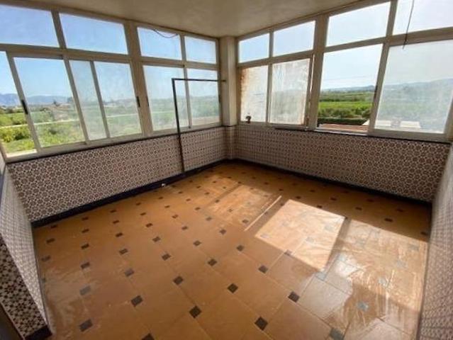 Casa Espaciosa en El Esparragal Oportunidad de Reformar por €209,000