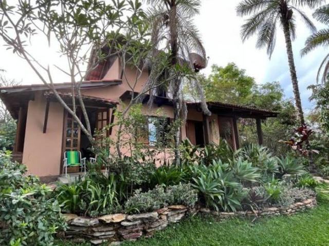 CASA ESPETACULAR lote 500M/2 MELHOR BAIRRO DO ALTO PARAISO / MORADIA E TURISMO 61 99124767
