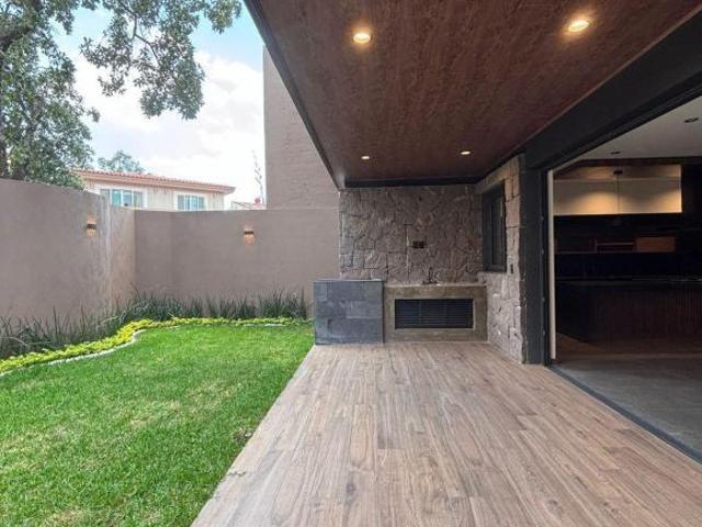 Casa espectacular en el club de golf altozano en venta