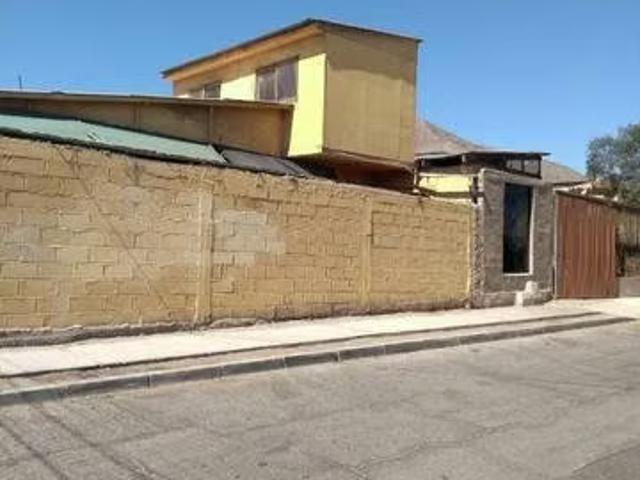 Casa esquina | 3 dormitorios por 56000. 00 en Copiapó