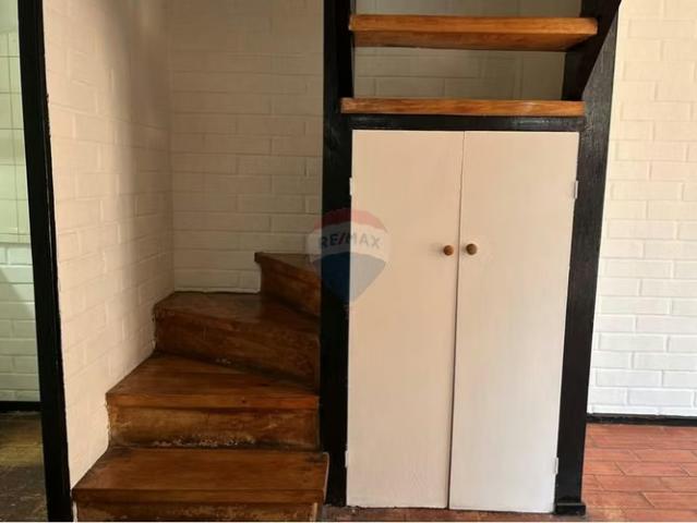 Casa esquina con patio en venta la florida | 3 dormitorios por 5100.00 en La Florida