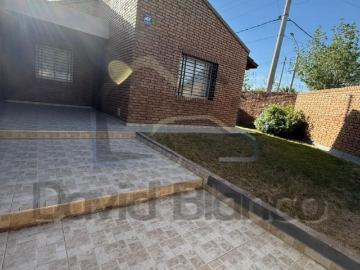 Casa Esquina Natania Residencial 2 Rivadavia