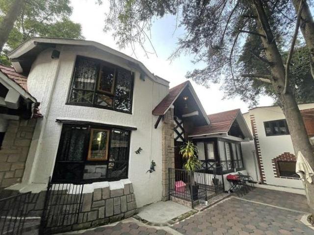 CASA ESTILO CHALET CON ESPACIO INDEPENDIENTE MULTIFUNCIONAL EN TLALPAN