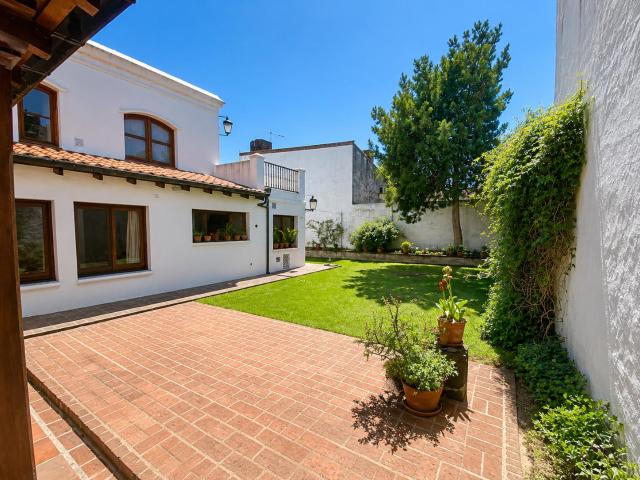 Casa estilo colonial casco hist?rico en venta y alquiler san isidro