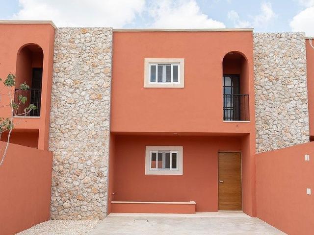 Casa Estilo Colonial en RENTA