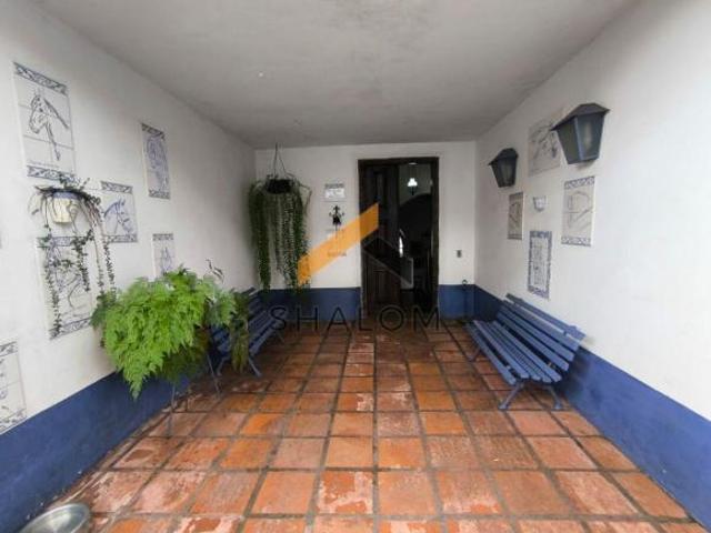 Casa estilo Fazenda Mineira Rolinópolis, São Paulo Butantã