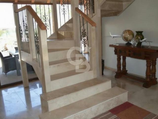 Casa estilo Inglés en condominio La Hacienda | 6 dormitorios por 31900.00 en Colina