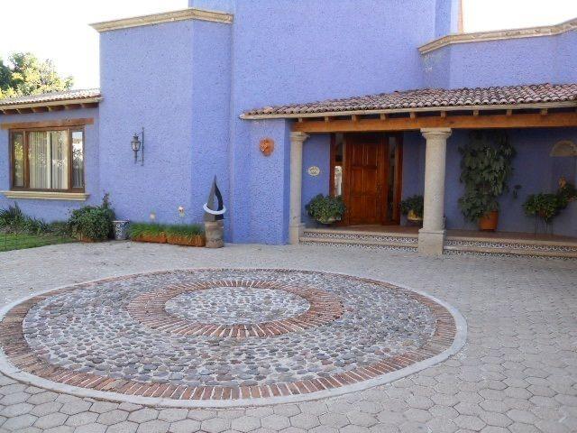 Casa estilo mexicana en venta y renta en Jurica