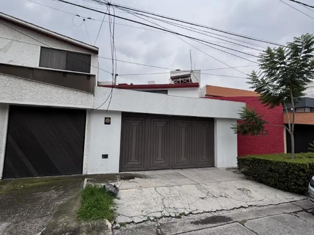 Renta de Casa en la Florida Naucalpan Espaciosa con Jardín se aceptan mascotas 3 recamaras con baño