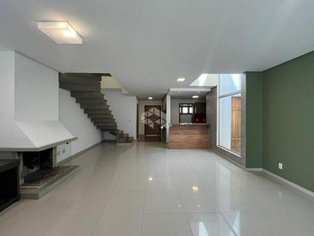Casa estilo sobrado com 158m², 3 dormitórios, 1 suíte no Lagos de nova Ipanema c