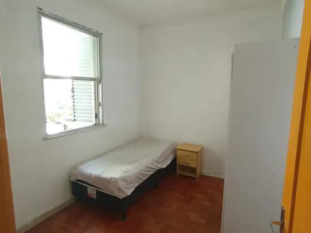Casa estilo sobrado para venda com 200 m2 com 5 quartos em Botafogo RJ