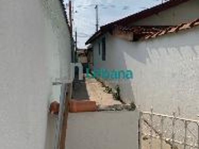 Casa fundos para alugar com 1 quarto no Jd São João Batista, São Carlos Imobiliária Urbana