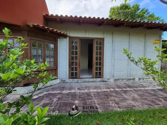 Casa faixa mar com quintal Atami Sul