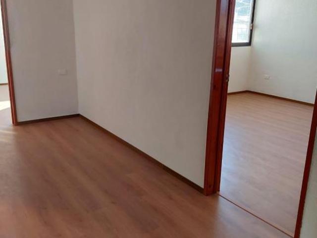 Casa familiar amplia en venta en Blvd Las Torres
