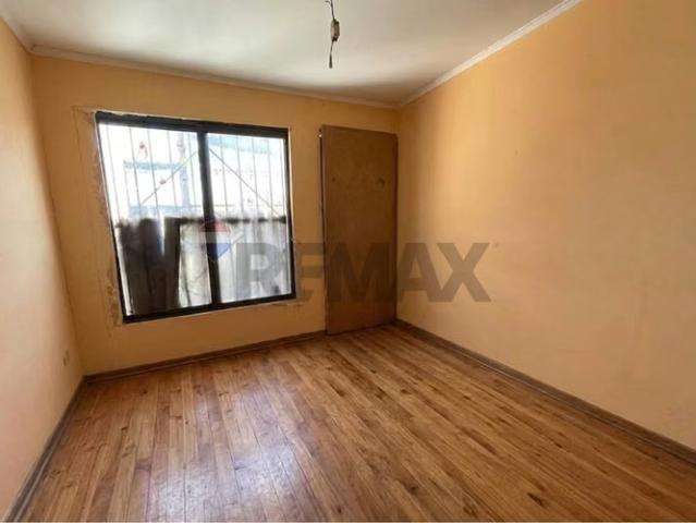 Casa familiar con excelente ubicación | 4 dormitorios por 1830.00 en Colina