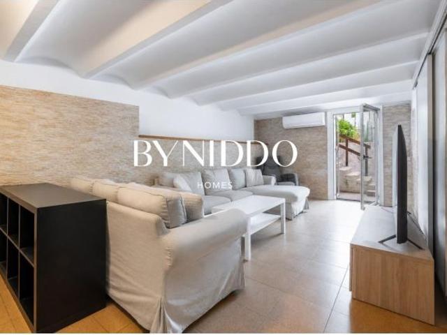 Casa familiar con jardín, barbacoa y apartamento independiente en Valldoreix