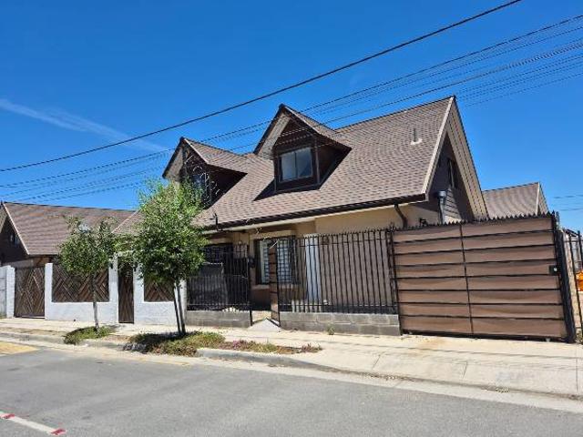 Casa Familiar con Patio Grande y 3 Dormitorios,Quillota