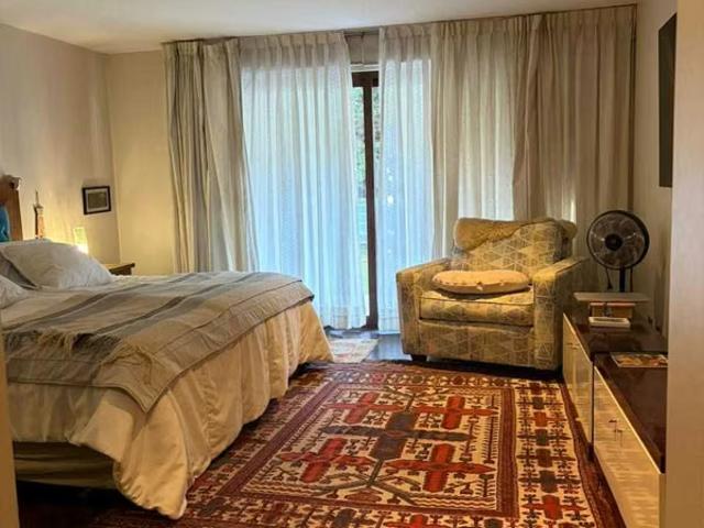 Casa Familiar en Entorno Tranquilo y Seguro 1773 | dormitorios por 27900.00 en Las Condes
