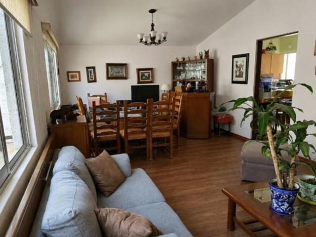 Casa familiar en venta