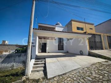 Casa familiar en zona campestre con excelente conectividad