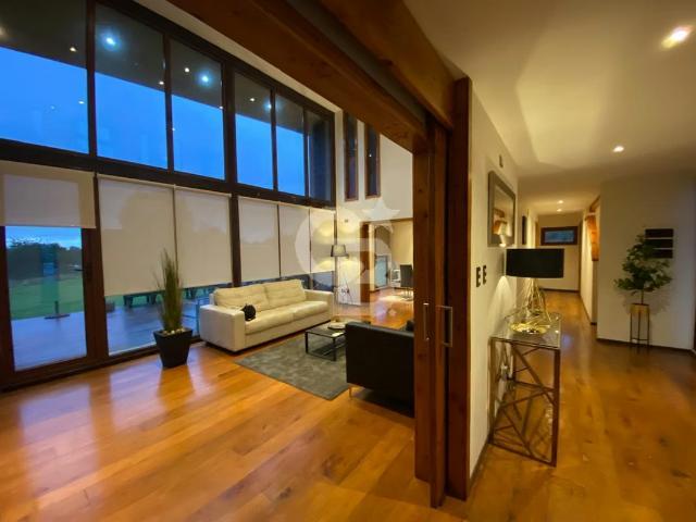 Espaciosa y Familiar en Puerto Montt, Condominio Premium | 6 dormitorios por 529000. 00 en Puerto Montt